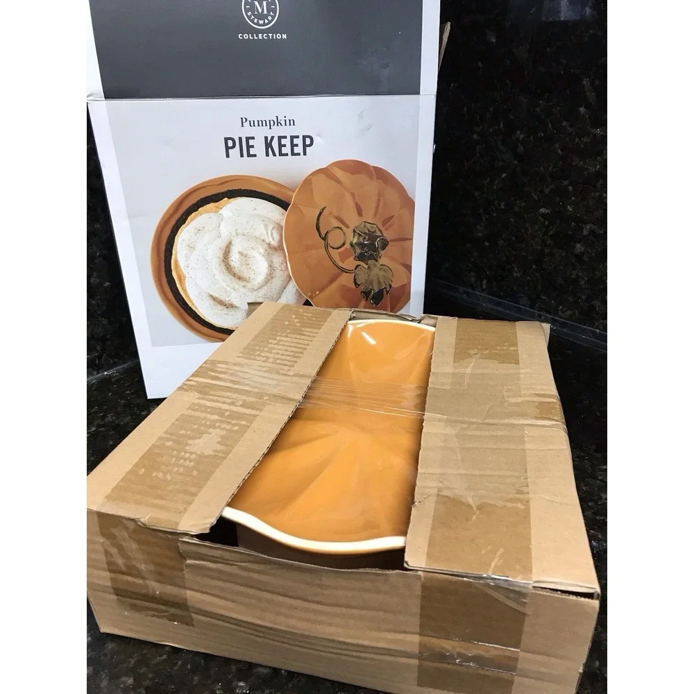 NEW‎ Martha Stewart Collection Pumpkin Shaped Pie Dish & Lid Bakeware Serveware